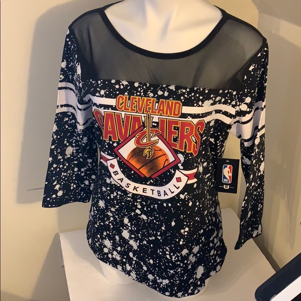 Cleveland Cavaliers top sz L NWT